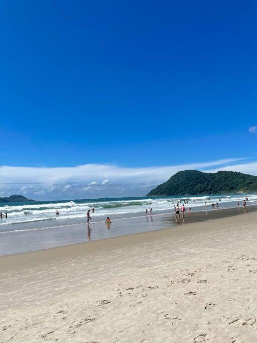 Praia Das Asturias Гуаружа Экстерьер фото